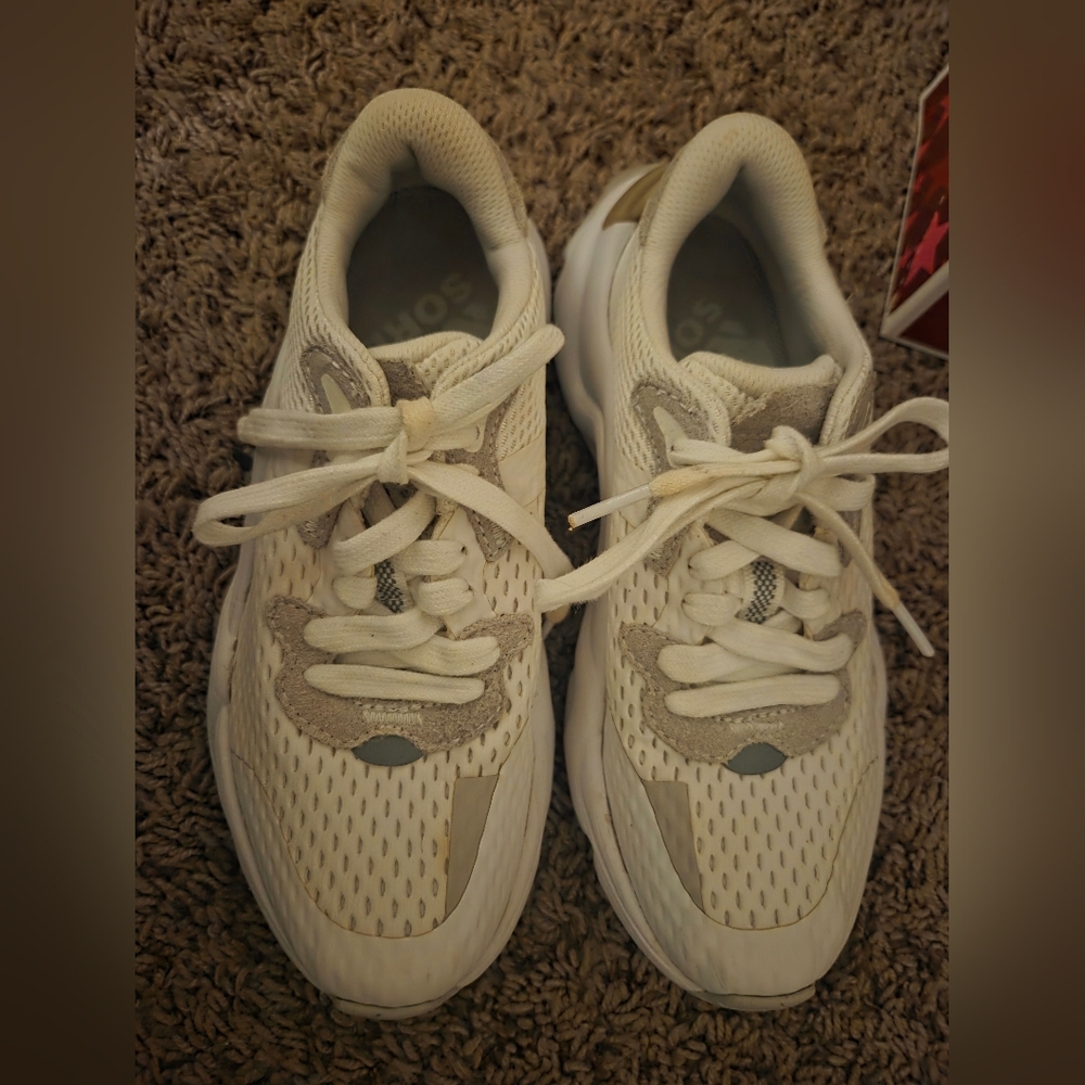 NEW Sorel Women’s Kinetic RNEGD Lace Sneakers, Ivory/White Size 6